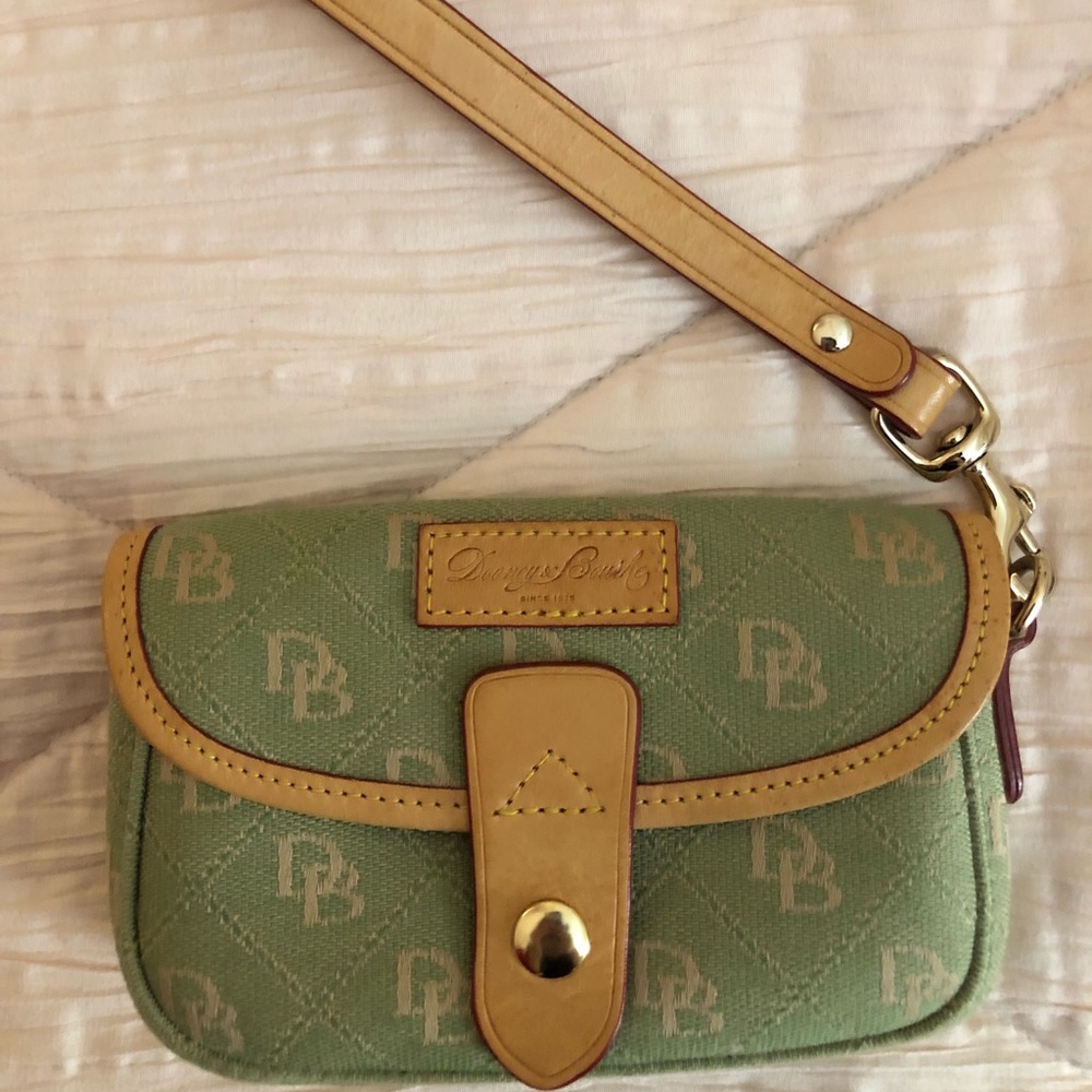 Dooney and Bourke green canvas wristlet